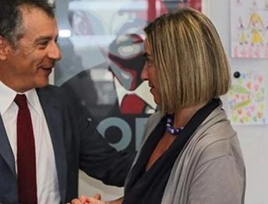 Θεοδωράκης-Μογκερίνι συναντήθηκαν στις Βρυξέλλες